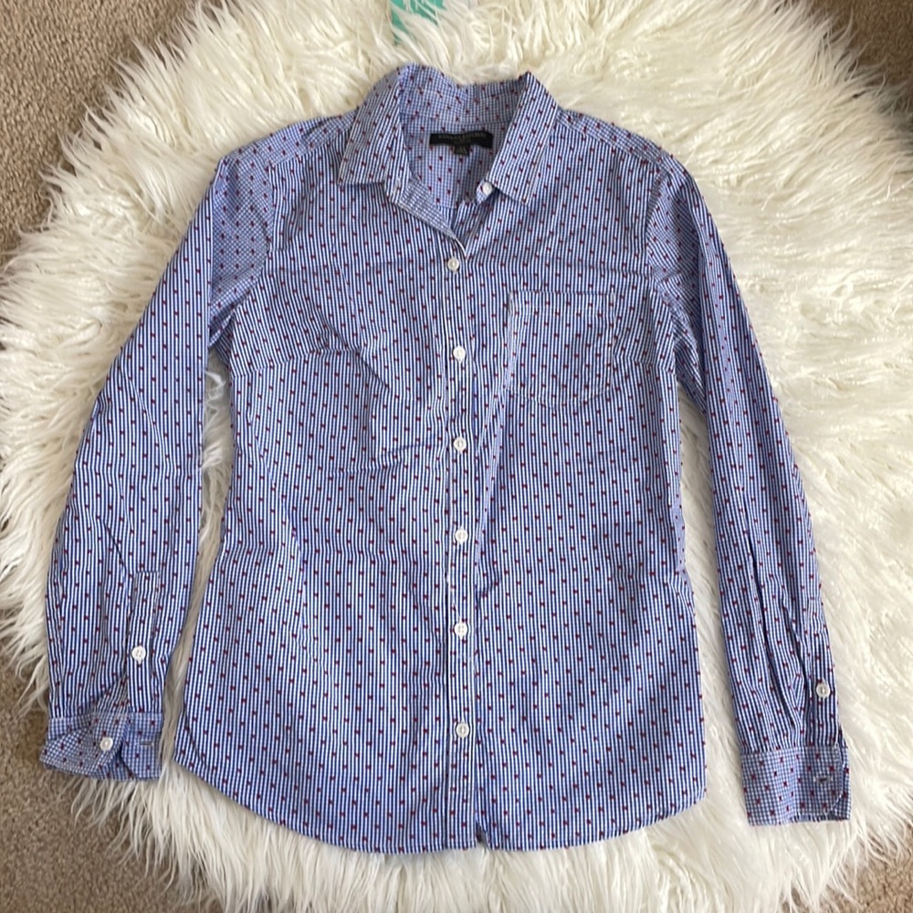 NWOT BANANA REPUBLIC SHIRT